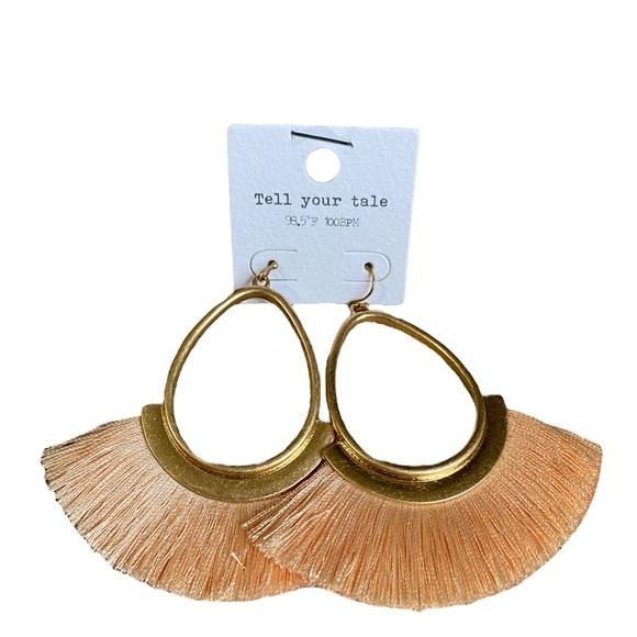 Tell your tale boho chic styles with fringe‎ earrings NEW!!! - Picture 1 of 3